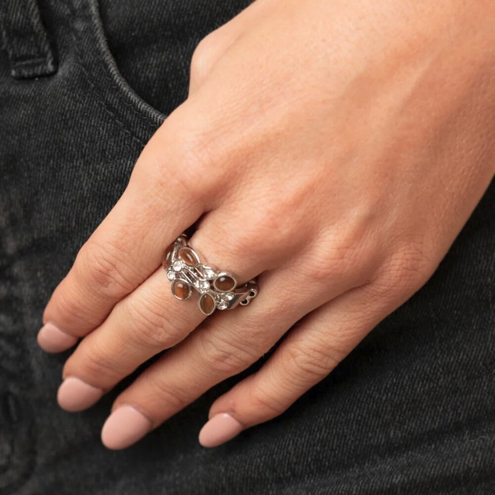 Paparazzi Jewelry Accessories - Leafy Luster - Brown Ring - Vintage
